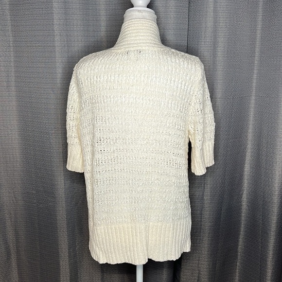 COLDWATER CREEK SHORT SLEEVED CREAM BUTTON FRONT SWEATER SIZED LARGE 14 - Picture 5 of 7